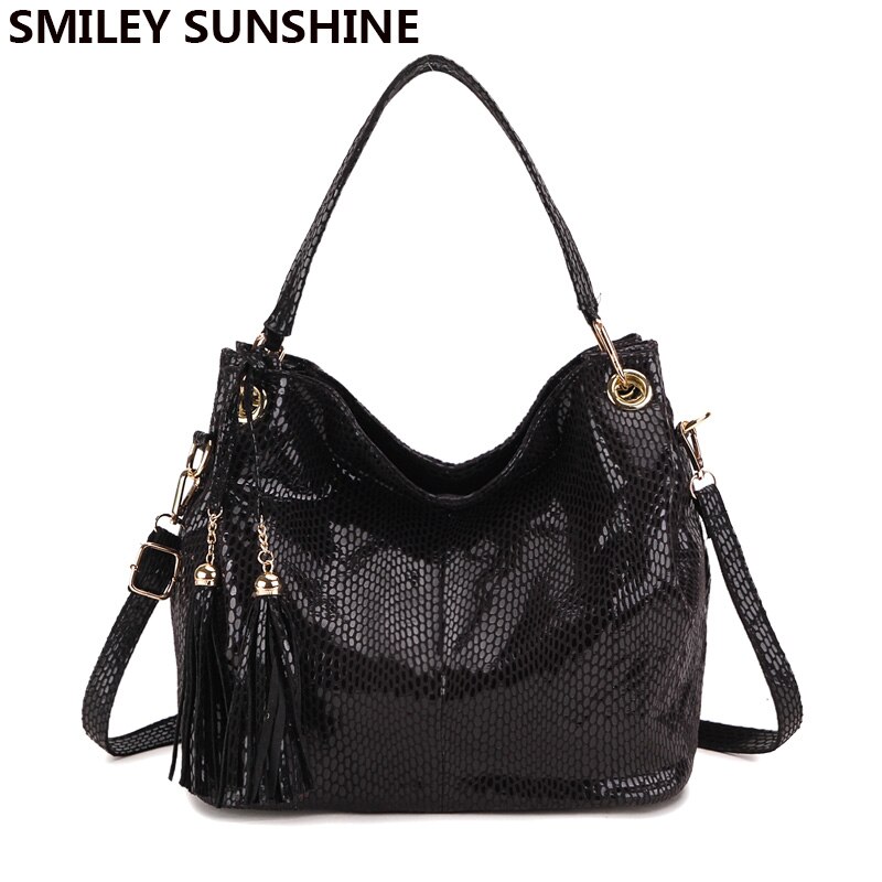 Gold Tassel Women Bags Vintage Hobo Female Red Leather Handbags Large Ladies Shoulder bags Big Crossbody Bags for Women: Black