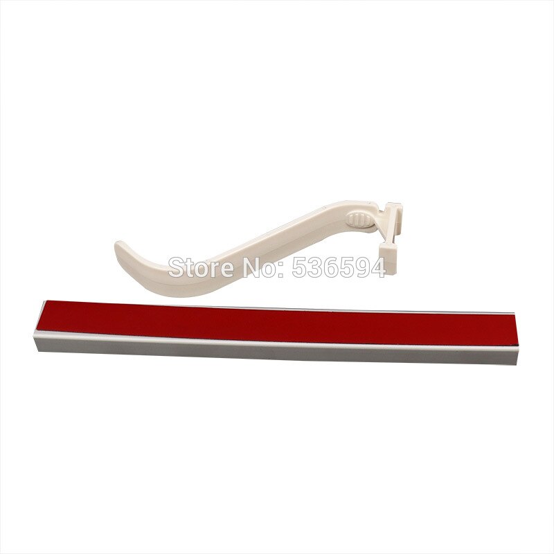 Passive Plate holder for RV kitchen