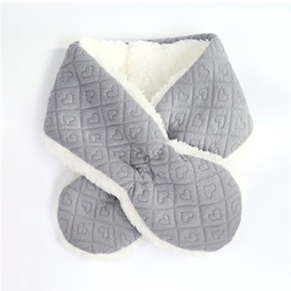 Børns vinter baby tøj holder varmt tørklæde hjerte hjerte form mønster baby tørklæde hals med fløjl tykkere 1-3 år 6 c 2886: 2