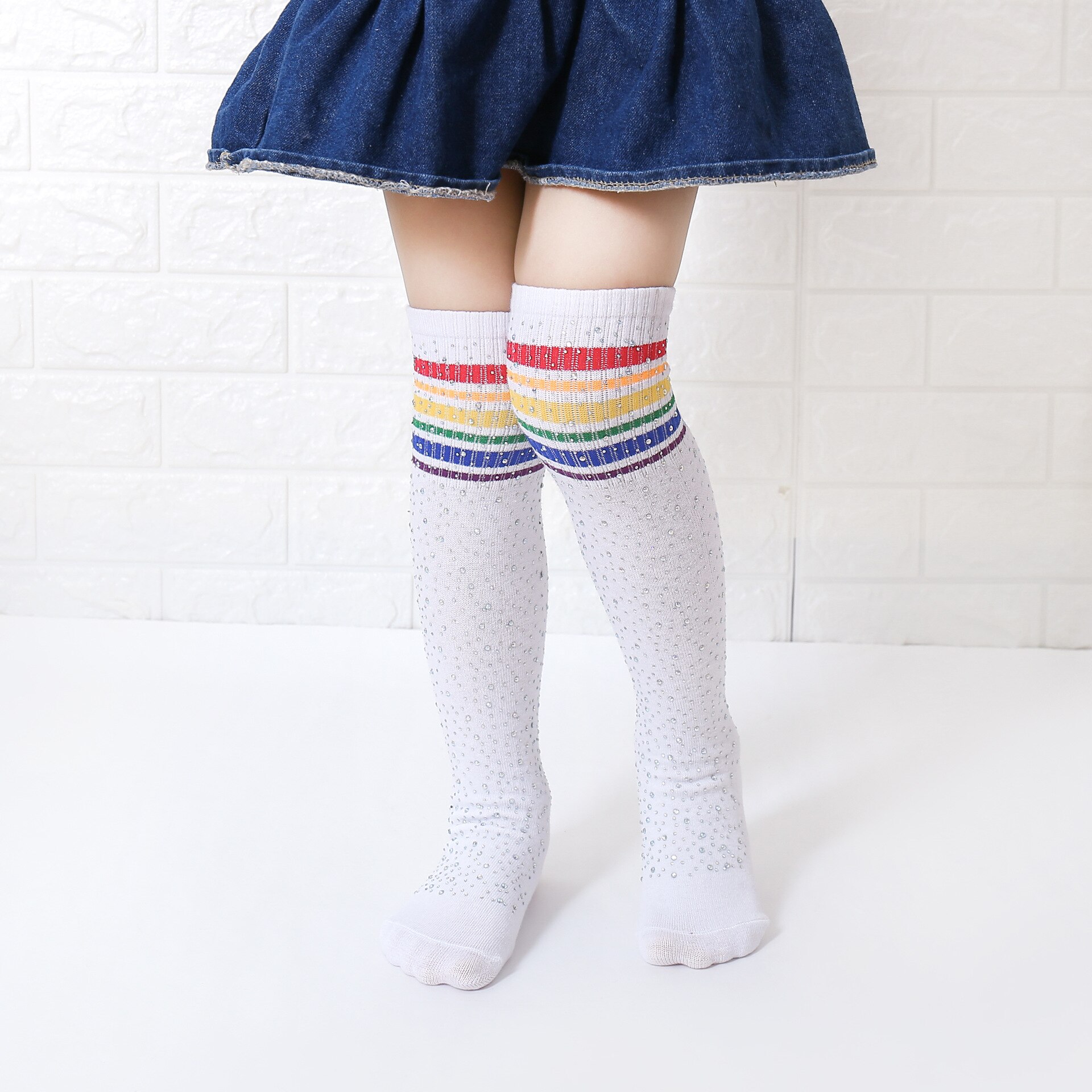 Neue freundlicher Knie Hohe Gestreifte Socken Strass Regenbogen Mädchen Aktien freundlicher Socken Mädchen Jungen Lange Röhre Warme Baumwolle Socke für 3-12Y: Weiß Regenbogen