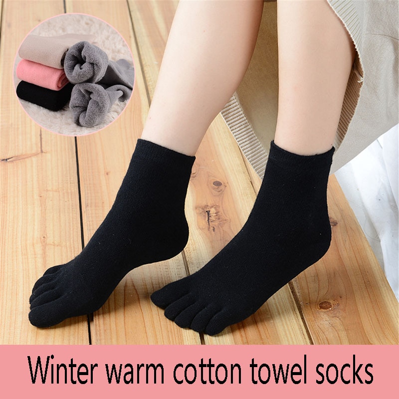 Dorywczo bawełna kobieta skarpety palczaste zima jesień dezodorant dziewczyny skarpetki czysty kolor wygodne separator palców stopy skarpety WSC004