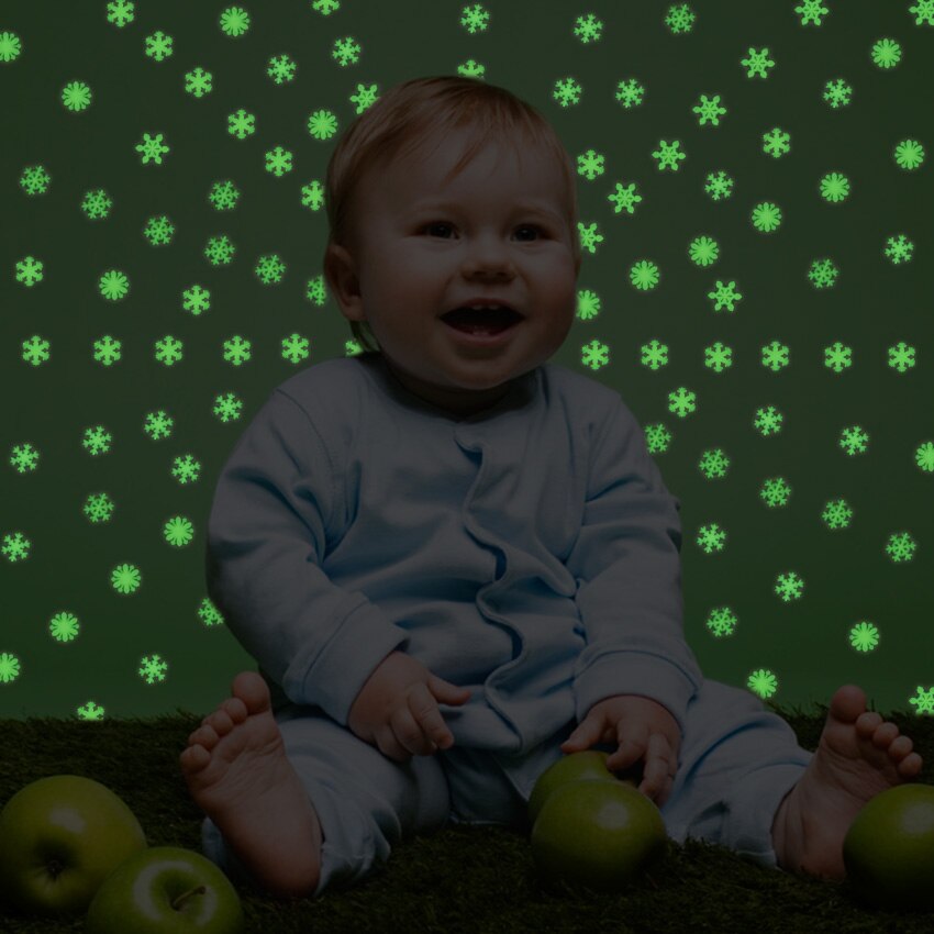 48 stuks/set kleurrijke lichtgevende sneeuw muurstickers voor thuis, glow in the dark stickers voor kinderkamers, fluorescerende stickers en decoraties