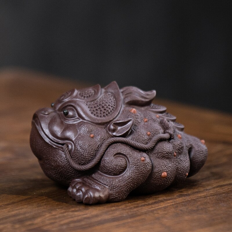 Chinese Lucky Fortune Golden Toad Statue Ornaments Yixing Purple Clay Tea Pet Handmade Sculpture Tea Set Decoration Tea Ceremony: A -- Golden Toad