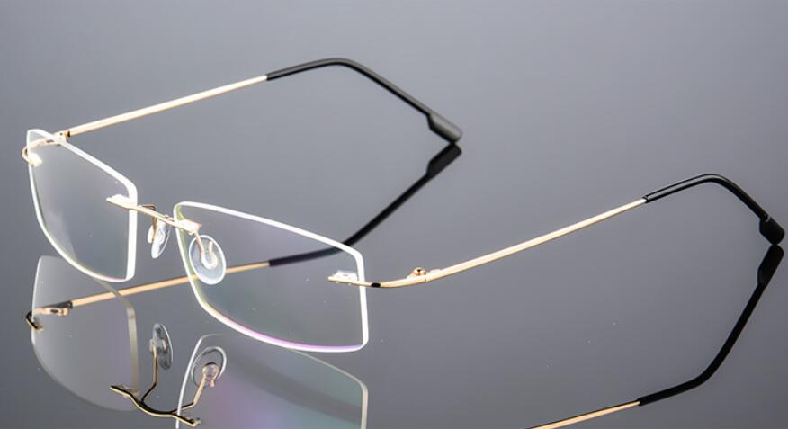 Klassische Herren Titan Randlose Brille Rahmen, Frühling Tempel Myopie Optische Rahmen, Ultra-licht Rahmenlose Brillen F858: F858-Gold