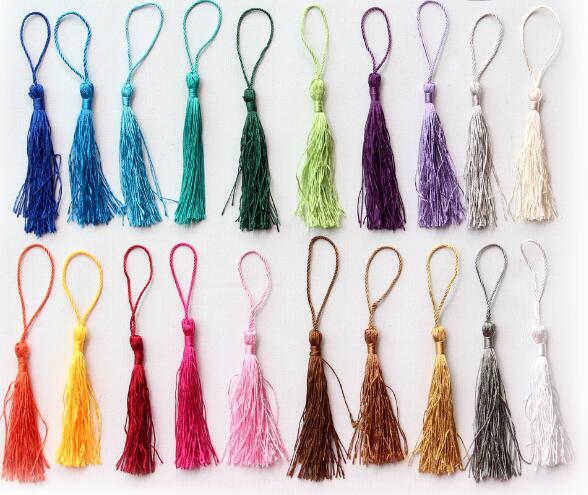 100 stykker/parti silkekvaster 20 farver frynser til gardiner diy bogmærker øreringe smykker finde silke kvaster med sløjfer: Default Title