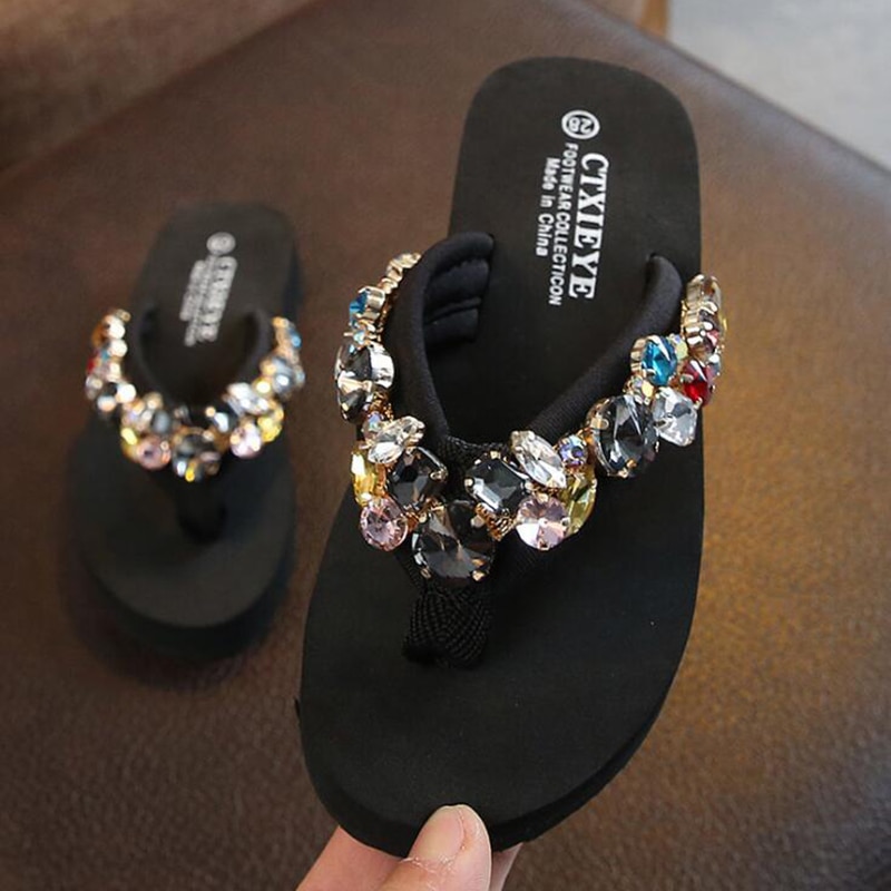 Barn kristallskor tjejer strand sommar barntofflor terlik tjejer sandaler baby badrum halkfria hem flip flops  b261