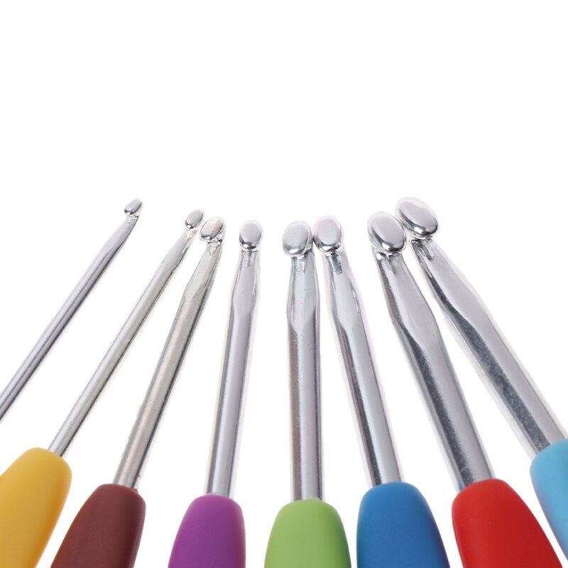 8Pcs Crochet Needles 2.5-6mm Rubber Handle Hooks Knitting Set Kit Accessories