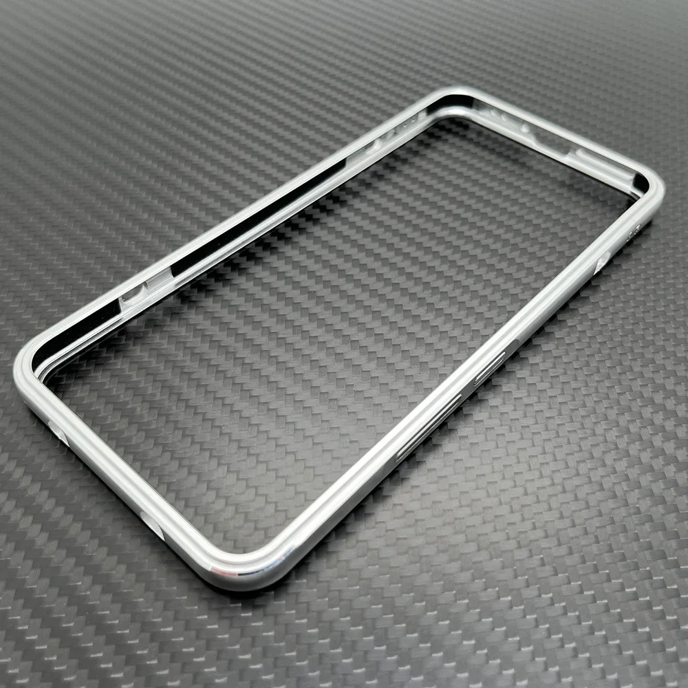 Parachoques de Metal ligero para Xiaomi 15 Pro marco de aluminio fino Mi 14 Funda antiarañazos Coque + Funda protectora de lente de cámara: PC / Plata