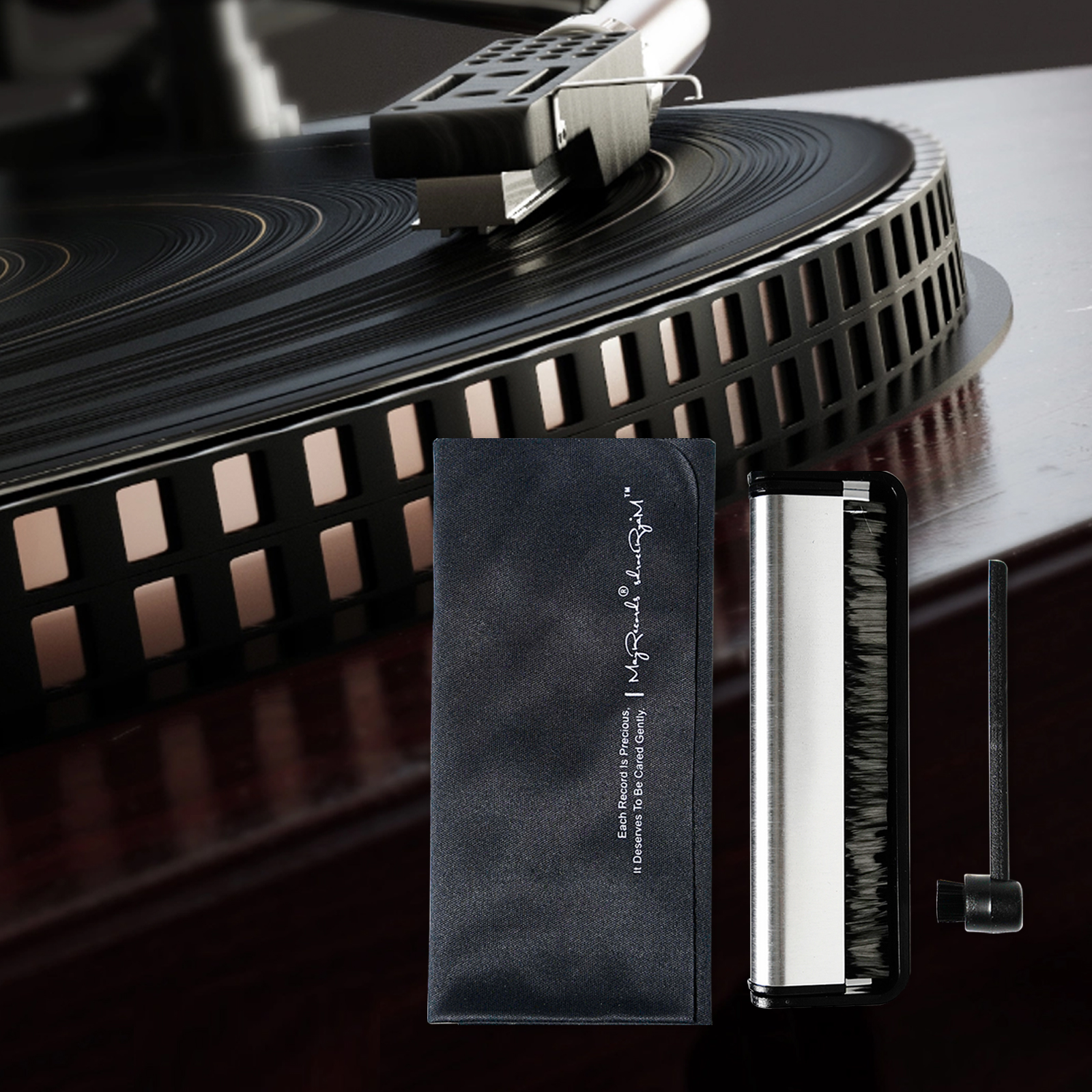 Zestaw robić czyszczenia płyt winylowych: szczotka antystatyczna z włókna węglowego, ściereczka robić czyszczenia, usuwanie kurzu robić gramofonu LP.