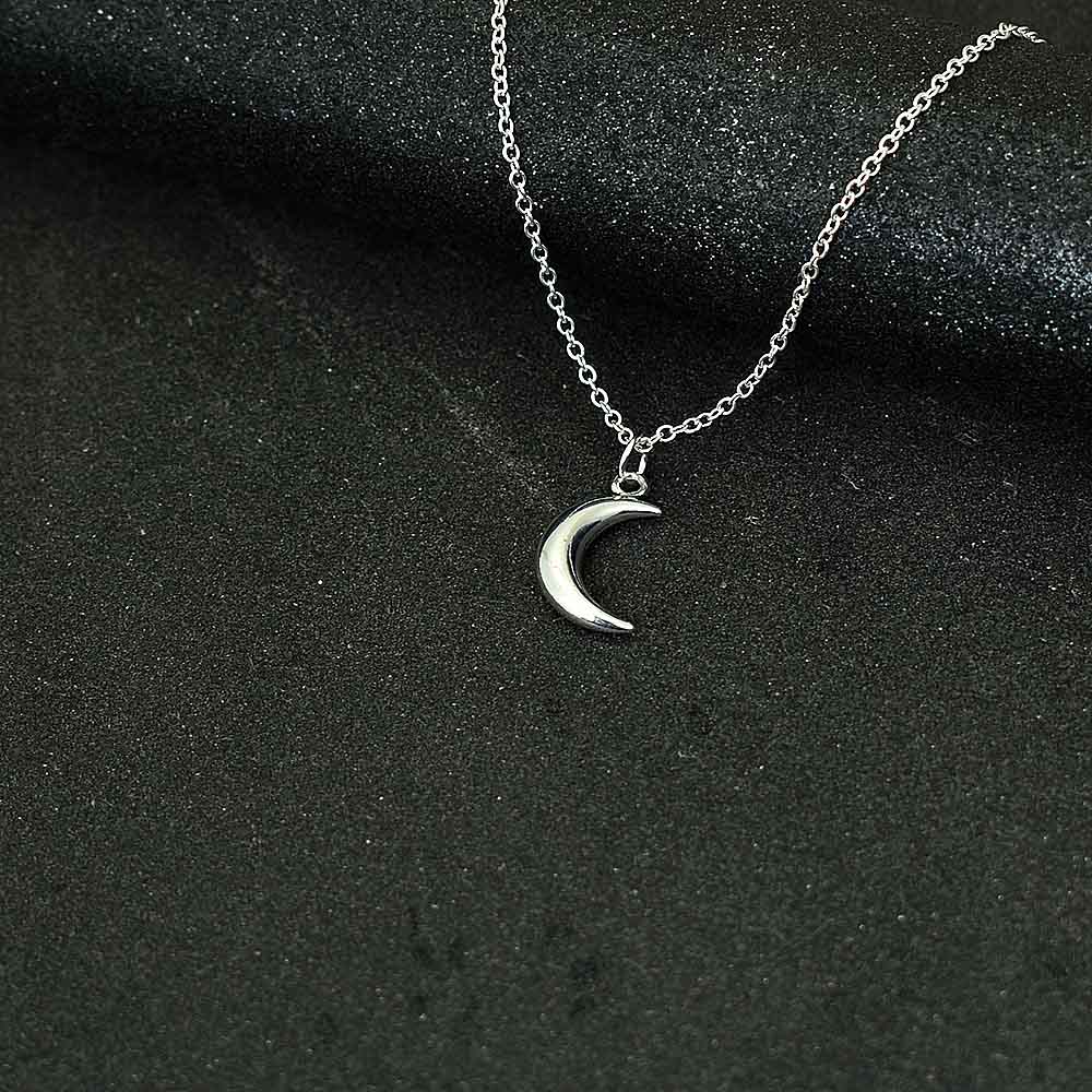 Carino semplice luna collane con ciondolo per le donne boemia catena Color argento collana girocollo gioielli in metallo Bijoux Collares