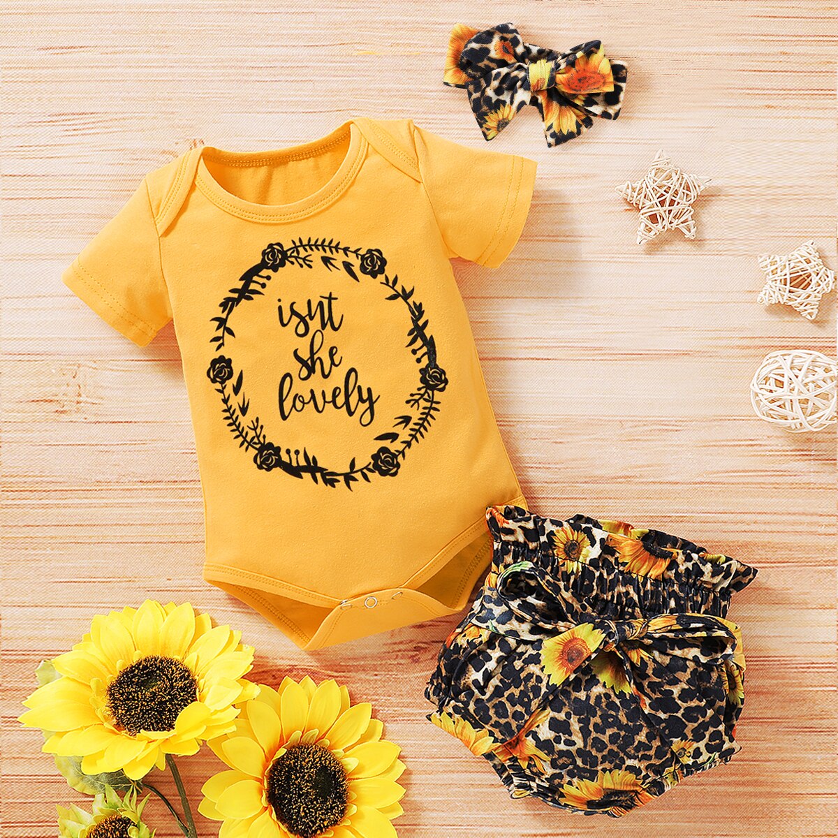 Conjunto de ropa de 0-18M para bebés y niñas, conjunto de 3 uds. De manga corta de girasoles con estampado de leopardo, Tops + Pantalones cortos + diadema