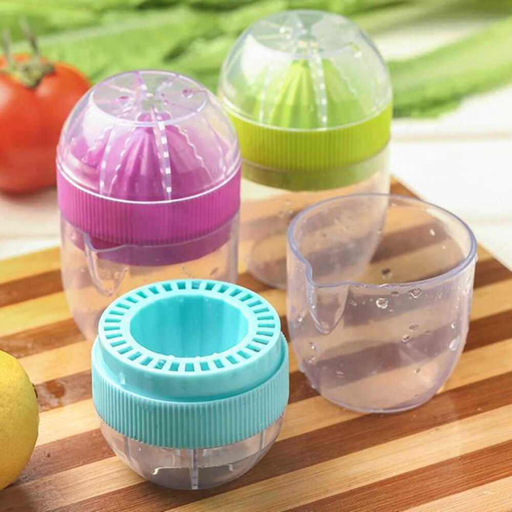 125 ml personal practical manual mini juicer portable home small juicer lemon squeezer Breakfast kitchen gadgets Random colors