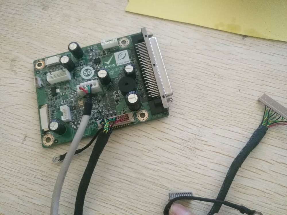 Lvds-kabel til  g121 sn 01 v.4 g121 sn 01 v4 20 pinner  til 40 pinner gt-lcd 01 rev :1.0 03 zd 297-00-106- rs  sv12343067