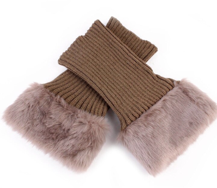 FIONTO Winter Woolly Boot Covers Warm Socks Christmas Woolly Foot Strap Short Woolen Yarn Shoes Cover Fur Leg Warmer: khaki