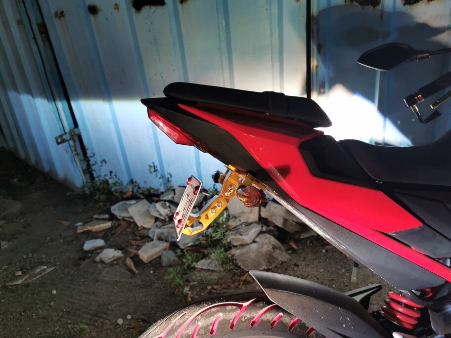 Soporte para matrícula LED de motocicleta placa de soporte de Moto marco Buell Yamaha para fz6 fz1 benelli trk 502 tnt 125 xmax 125