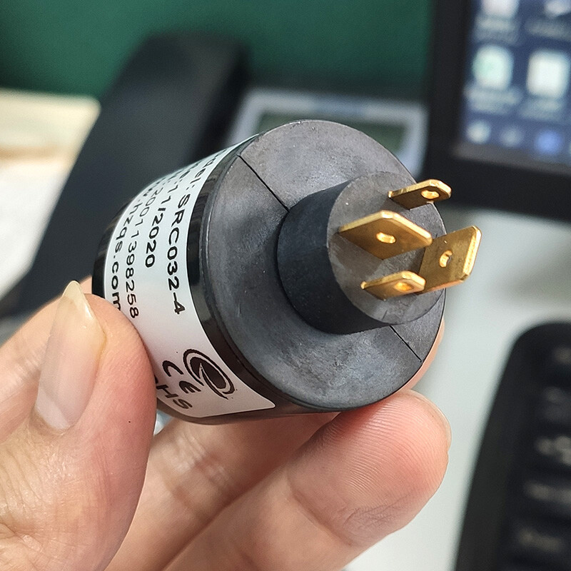 SRC032-2 SRC032-3 SRC032-4 Serie Geleidende Elektrische Slip Ring Modules