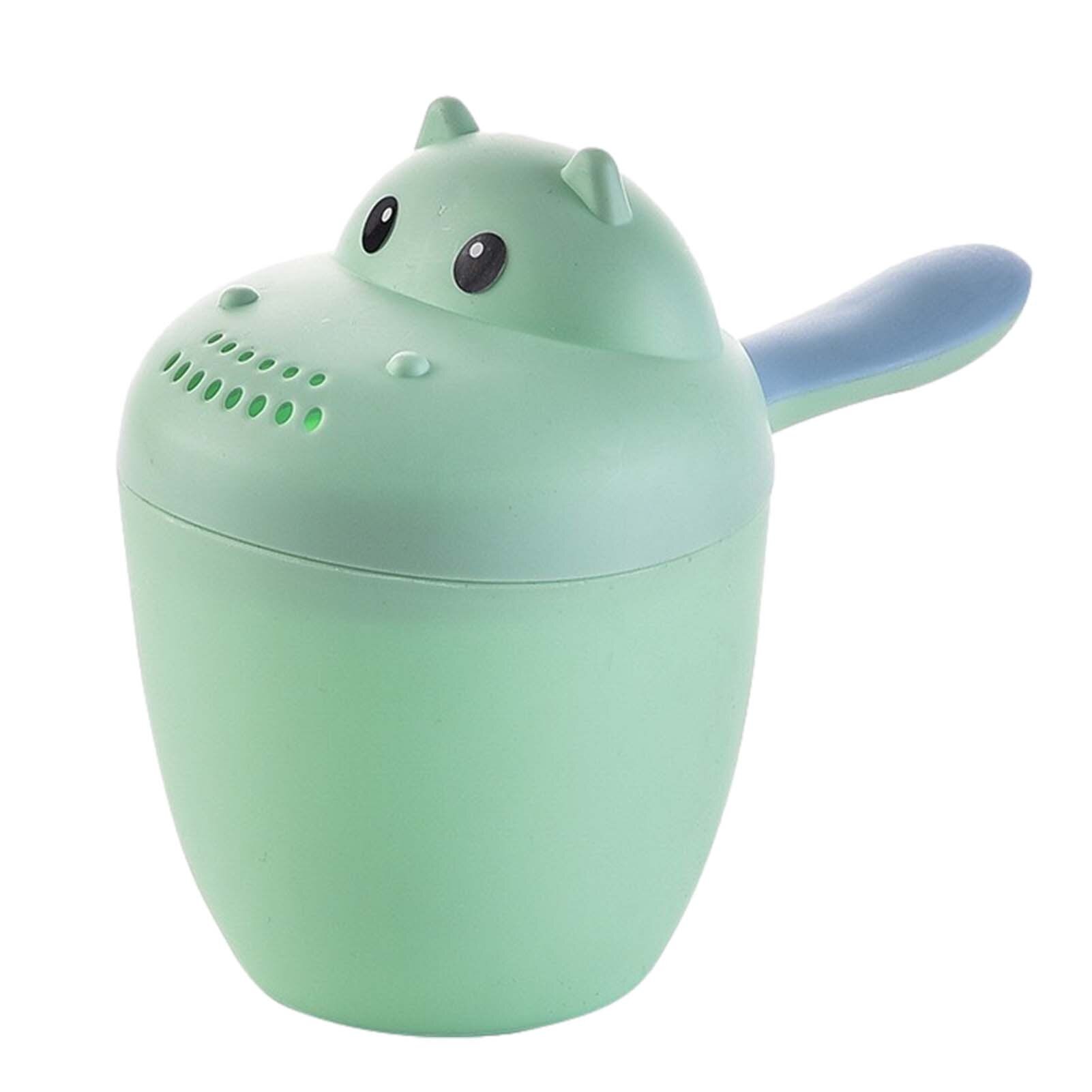 Cute Cartoon Baby Bath Caps Toddle Shampoo Cup Children Bathing Bailer Baby Shower Spoons Child Washing Hair Cup Kids Bath Tool: Green