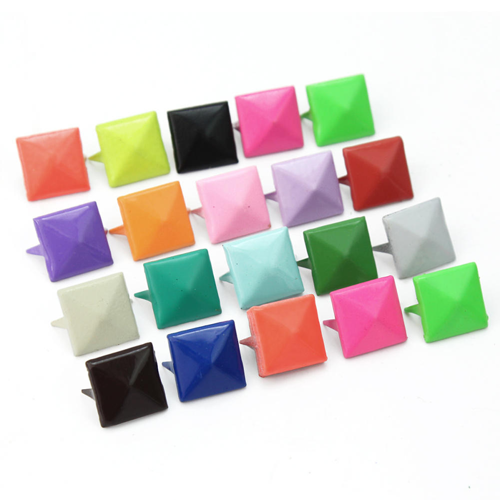 100 Stck DIY Punk Pyramide Nieten Bunte Nailheads Für Kleidung Schuhe Taschen Dekoration