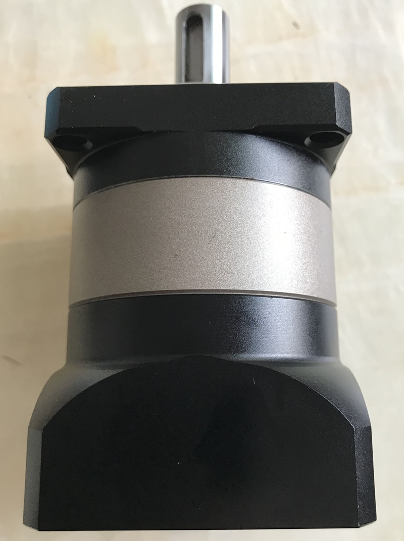 planetary gearbox reducer 7 arcmin Ratio 3:1 to 10:1 for 60mm 200w 400w AC servo motor input shaft 14mm