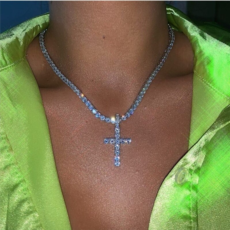 Glanzend Witte Kristallen Kruis Hanger Ketting Heilige Kristallen Kruis Hanger Met Rhinstone Chain Unisex Mode-sieraden