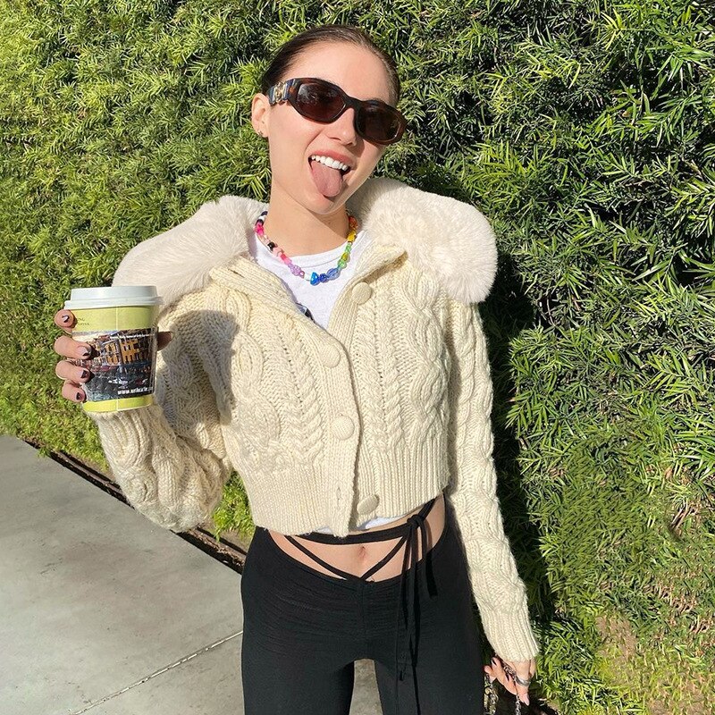 Kvinder cardigan trøjer hvid pels trim krave casual streetwear  y2k korte strik toppe varme vinter sweater toppe: S / Stil 2 begie