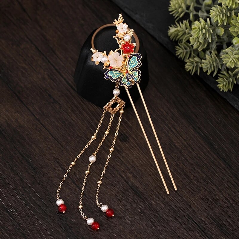 Classic Hanfu Headdress Women Female Tassel Step Shake Golden Butterfly Hairpin Bridal Rhinestone Hair Jewelry Set Accessories