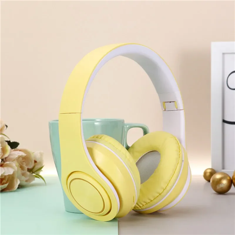 Transgraniczne słuchawki Bluetooth B39 Składany sportowy zestaw słuchawkowy UV Bezprzewodowe słuchawki douszne Podświetlane słuchawki stereo