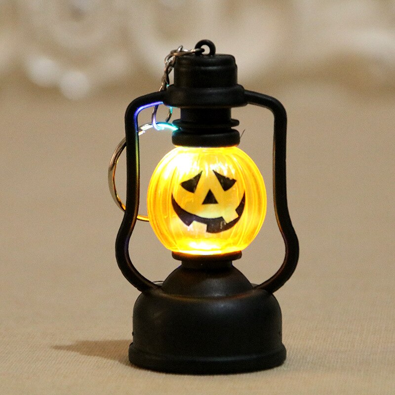 Halloween Jack-o'-Lantern, Plastic Mini-Oil Bar Decoration Nightlight Witch Lamp: 1