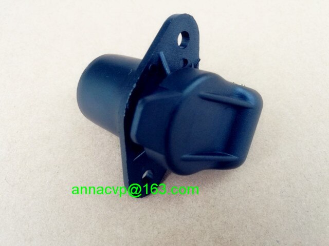 3 Pin Trailer Socket with Water Protective Cover,trailer parts, trailer connector