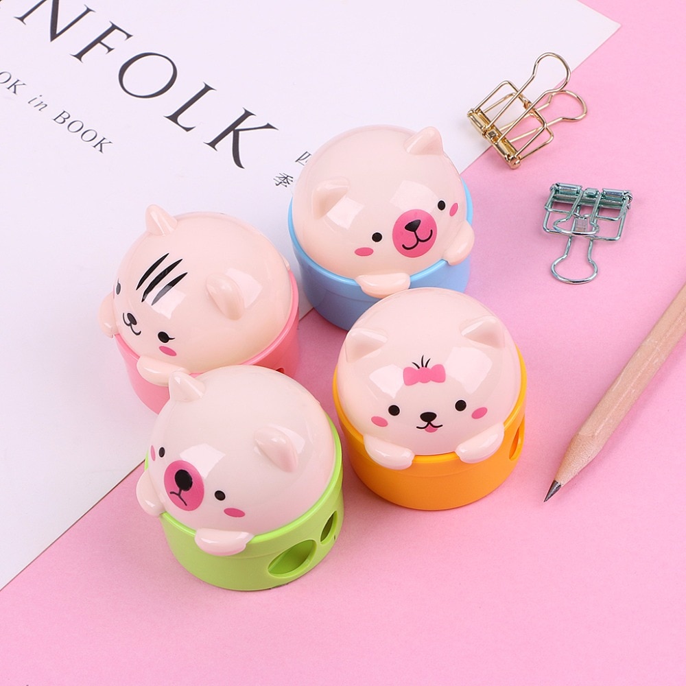 Cat and Bear Plastic Pencil Sharpener Kids School Supplies Stationery