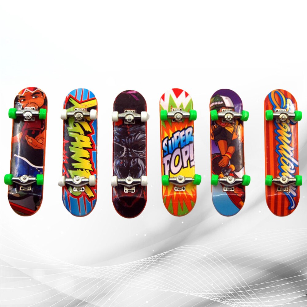 6PCS Mini Skateboard Deck Truck Finger Board Park for Boy Kid Children (Random Color)