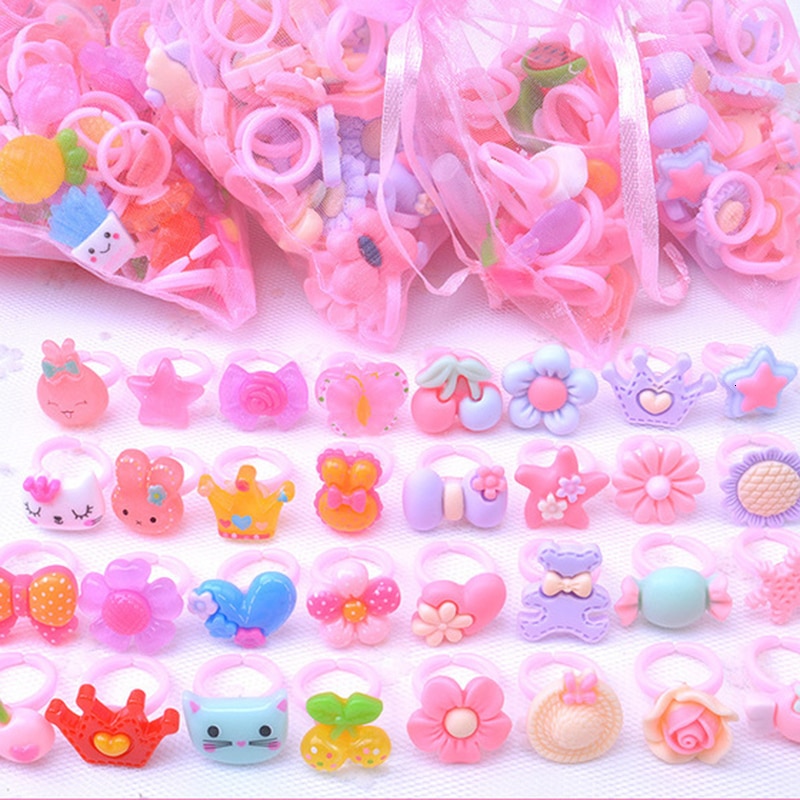 10pcs/lot Resin Cartoon Rings For Girls Dress Up Accessories Party Kids Toy Random Color Cute Kids Girl: Scrub and Candy