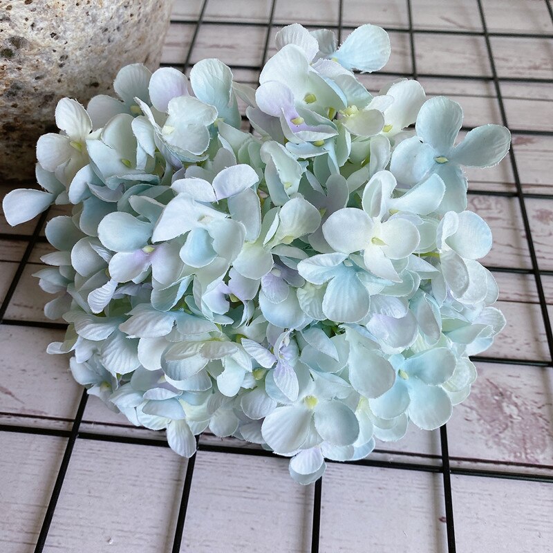 Store godt lavet nordisk stil hortensia blomsterhoveder silke kunstige blomster diy projekter leverer hvide blomster: Baby blå