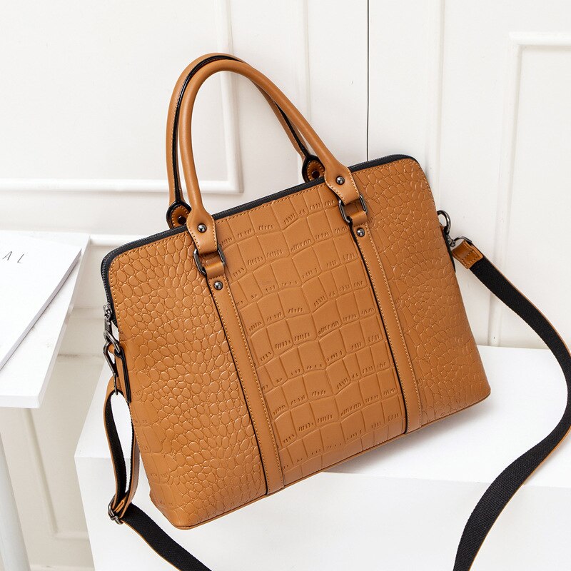 Modernos maletines de piel para ordenador portátil para mujer, bolsos de oficina para mujer, bolso de negocios de piel, bolsos de hombro para ordenador portátil: 803-Brown