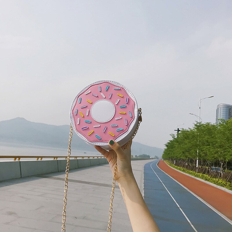 Donut Messenger Bag - 18x18x7cm - Chain Strap - Geometric Pattern - PU Leather: White donuts