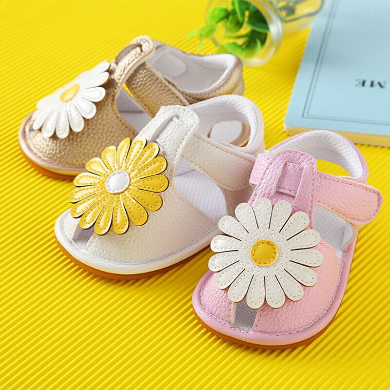 Zapatos de princesa para bebés y niñas, sandalias de verano con suela suave de flores para niño de cuna, Botines de cuero PU con girasol