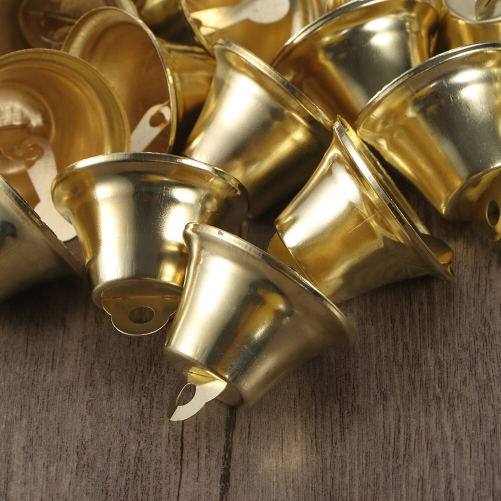 35Pcs Kerst Ijzeren Bel Diy Medeplichtige Kerst Mini Bel Opknoping Hanger Decoratieve Props Decor(Golden)