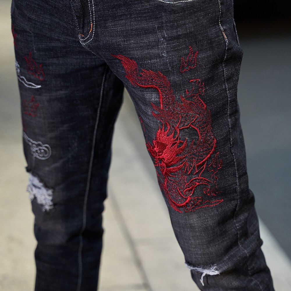 Pantalones vaqueros ajustados con bordado de dragón para hombre, Jeans rasgados a la , ropa de calle, Jeans desgastados lavados con agujeros, color negro