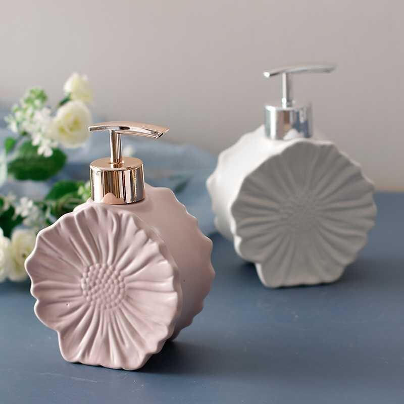 NEWYEARNEW Flower Ceramic Liquid Soap Dispensers Emulsion Bottles Latex Bathroom Accessories Set Wedding
