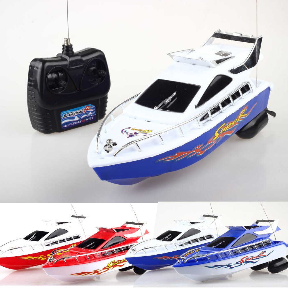 Four-Way Remote Control Boat Remote Control Speedboat Water Toy Boat