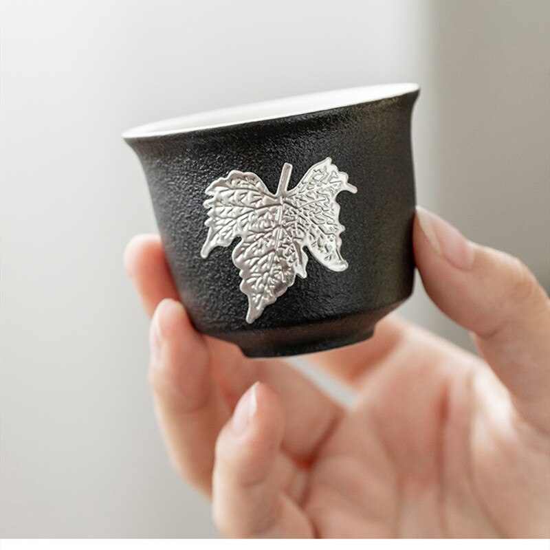 Thé thé maître tasse bol noir Zen thé tasse Boutique à la main incrusté feuille d'étain gros poterie tasse à thé