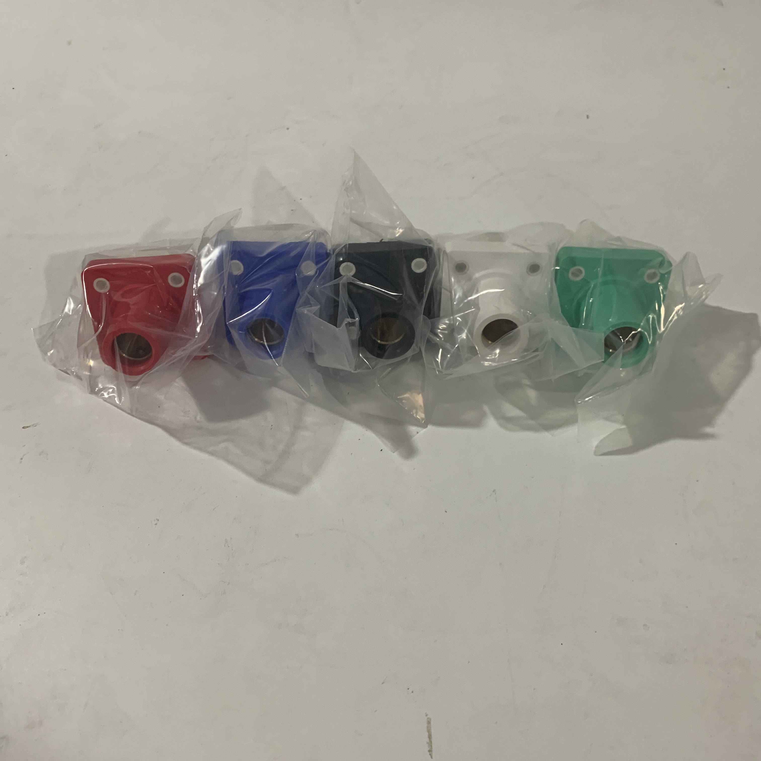 16 Series Cam-Lock 400A Female Chassis Connector Panel Mount Threaded Socket