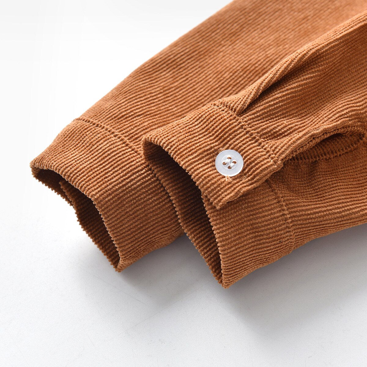 Nouvelle chemise en velours côtelé à manches longues pour garçons, kaki, tissu en coton pur, haut à revers pour enfants de 2 à 6 ans, manteau décontracté, printemps automne