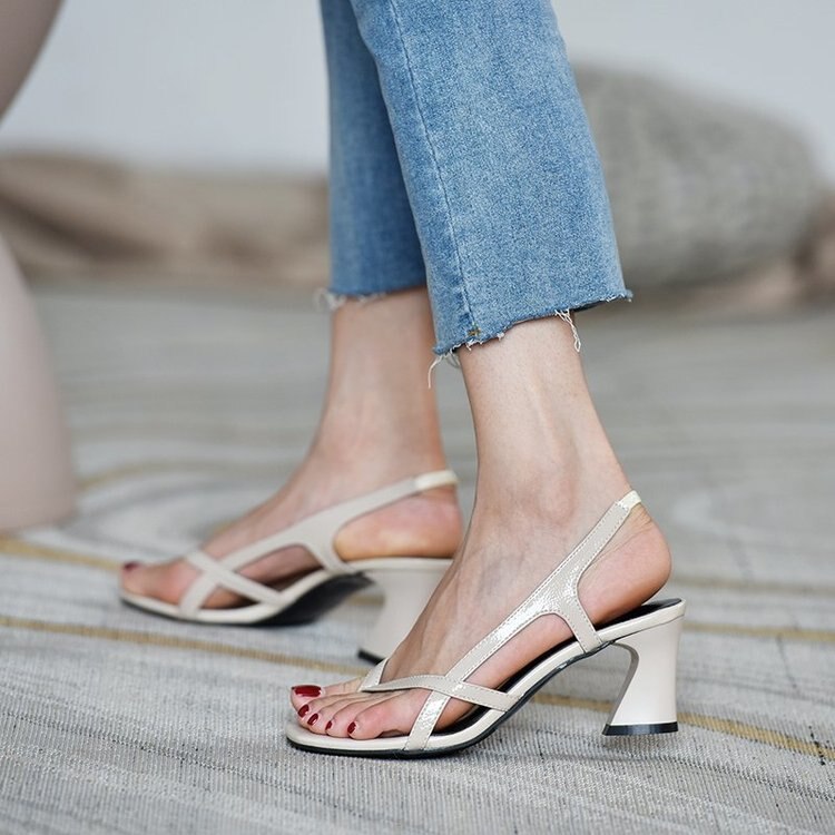 Zomer Bont Hoge Hakken Sandalen Vrouwen Enkelband Dunne Hakken Vrouwen Schoenen Vrouw Sexy Dames
