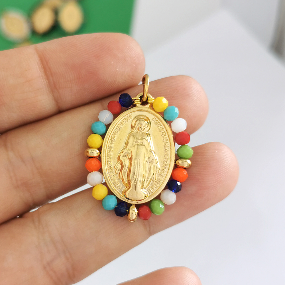 QMHJE-collar con colgante de la Virgen María para mujer, gargantilla, cadena de cuentas, Color dorado y plateado, joyería colorida de arcoíris de acero inoxidable