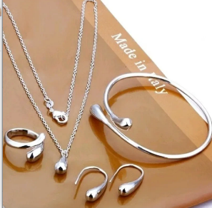 3 Pcs Set Heart Shaped Jewelry Set Of Earrings Pendant Necklace For Women Exquisite Rhinestone Double Heart Jewelry Set: Imitation Rhodium Plated