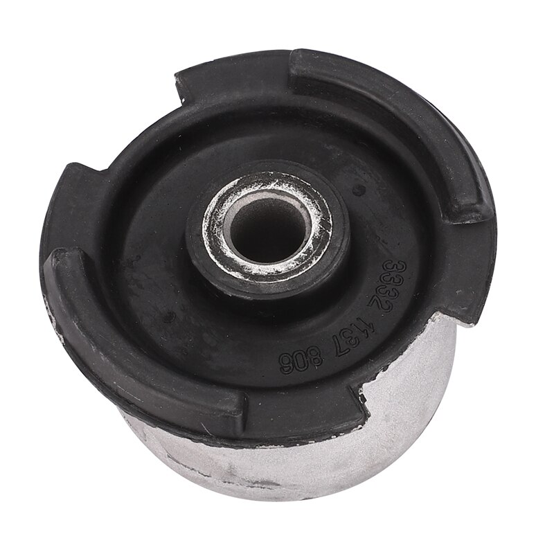 2 st bakre bussning 33326770786 för bmw  e36 e46 318i 330