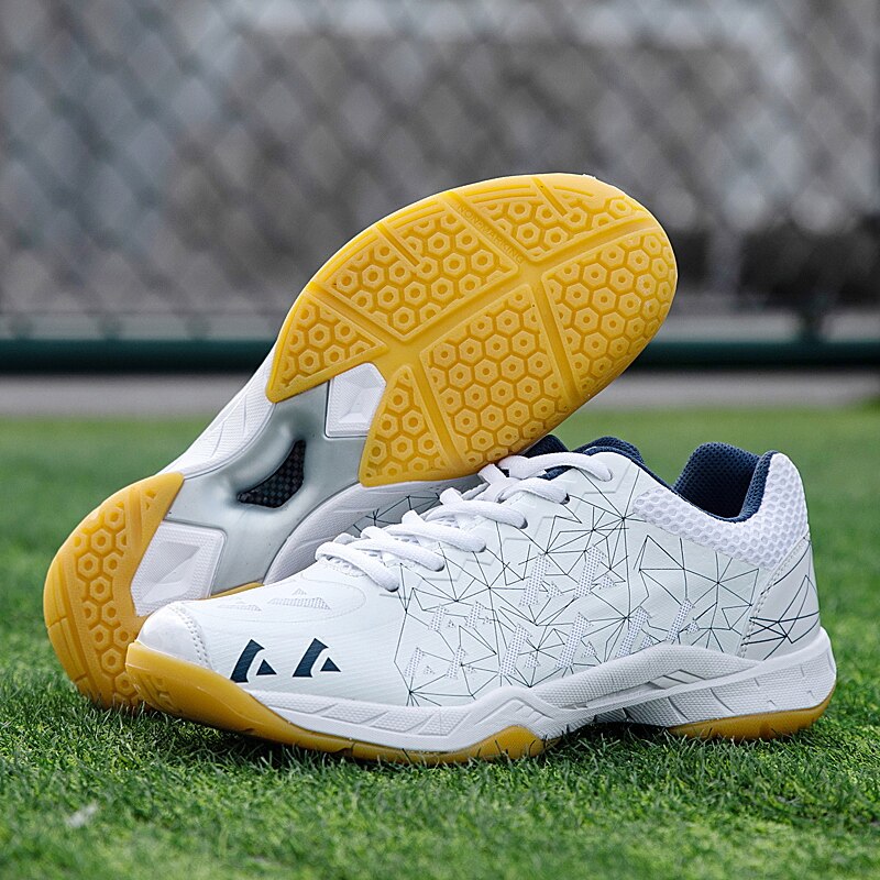 Men Women Badminton Shoes Indoor Training Sneakers Anti Slip Lightweight Tennis Shoes Men Sport Athletic Trainers