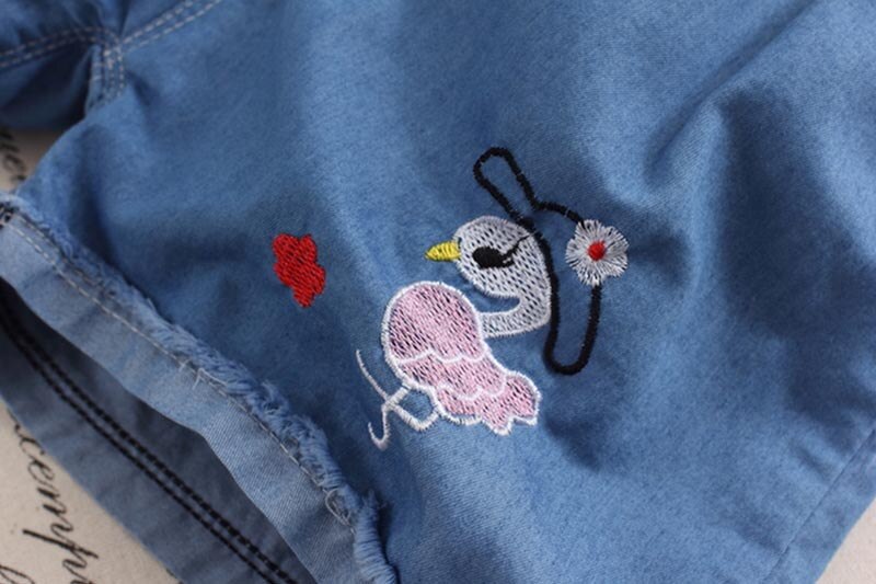 DIIMUU Kids Summer Girls Shorts Casual Elastic Waist Solid Loose Trousers Butterfly Print Cute Sports Bottom Pant