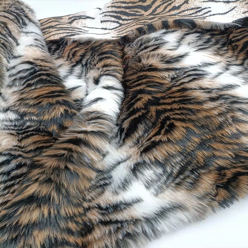 Tijgerpatroon 2cm pluche imitatiebontstof imitatiebont functionele kleding imitatiebontstof voor patchwork
